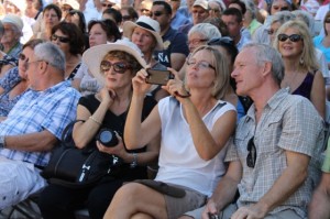 94f8027ba7d7432d5b3d11bb49e5d608_L