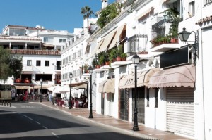 f296f36f956f722888baa902c353e919_L