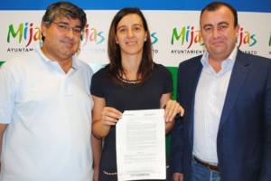 f8f4ab85a86e8ed6acdbd6d3009032c5_L