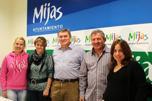 1f21b938c702440a1e6e31145d8bf811_L