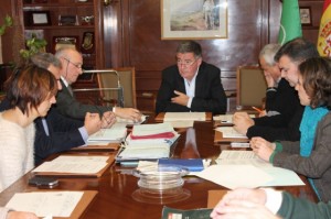 b7b3056cab41130e24a54167e4a60151_L