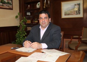 b79a586e3039c42bed28cfcfbb76ee0d_L