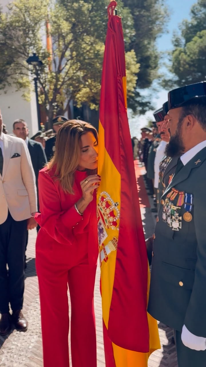 El PP de Mijas denuncia el desmantelamiento de las instituciones por el sanchismo y reivindica la defensa de España